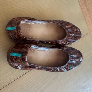 Tortoise Shell Tieks, good condition
